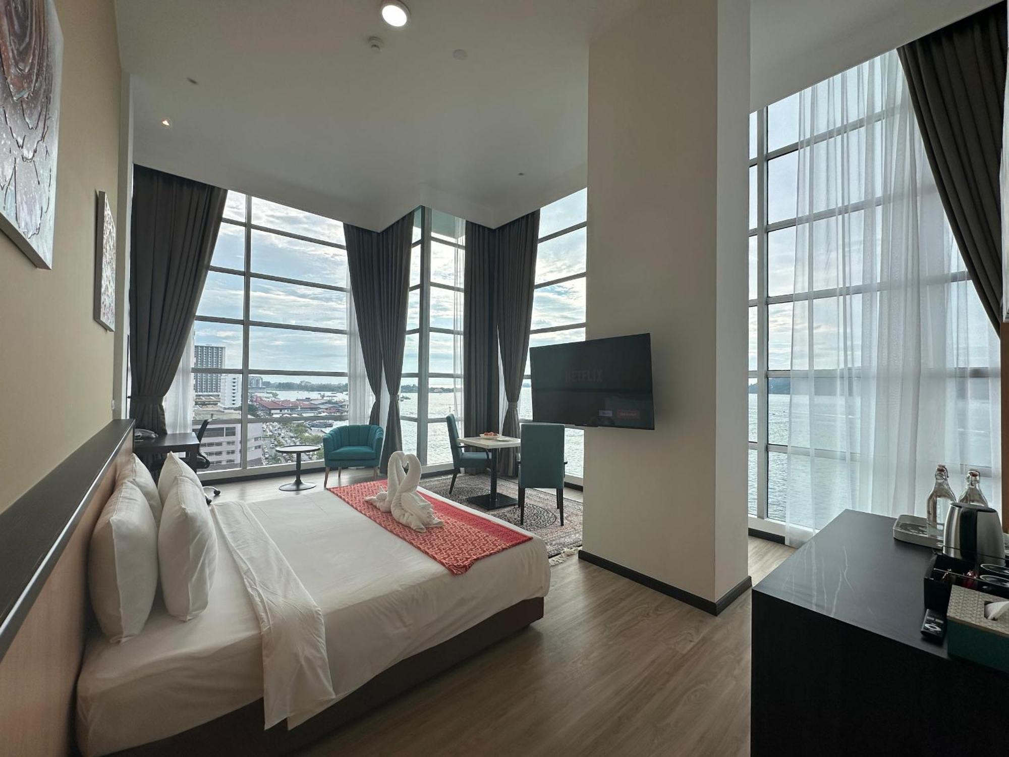 קוטה קינבלו Hotel 7 Suria מראה חיצוני תמונה